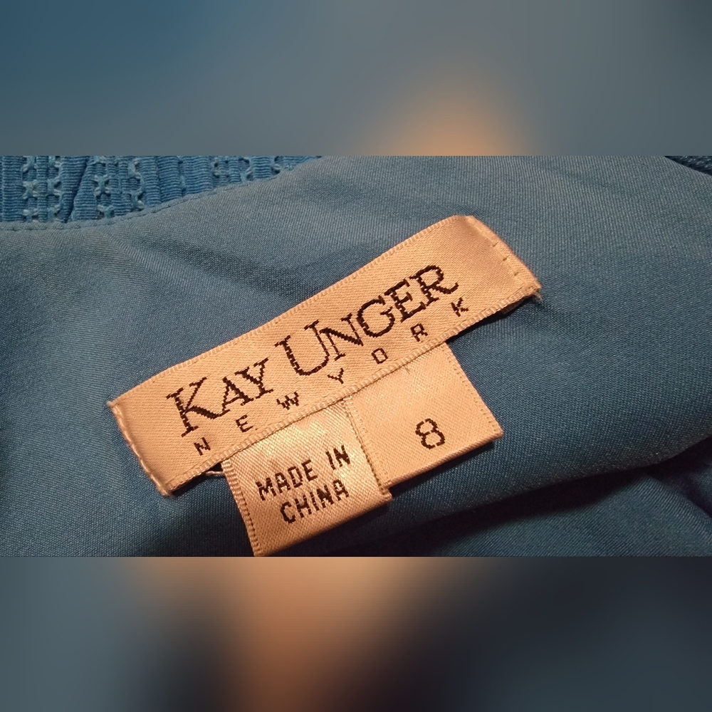Kay Unger dress, Size 8 - Picture 3 of 4